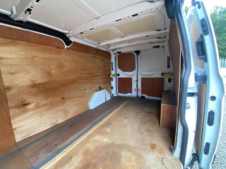 2018 Ford Transit Custom 2.0 300 EcoBlue Panel Van 5dr Diesel Manual L2 H1 Euro 6 (105 ps) PANEL ...
