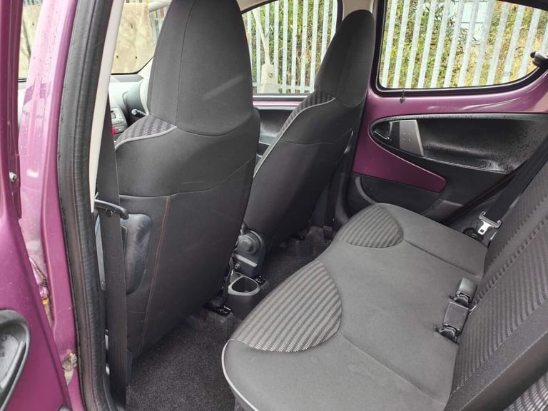 2013 Peugeot 107 1.0 12V Active 2 Tronic Euro 5 5dr Hatchback Petrol Automatic