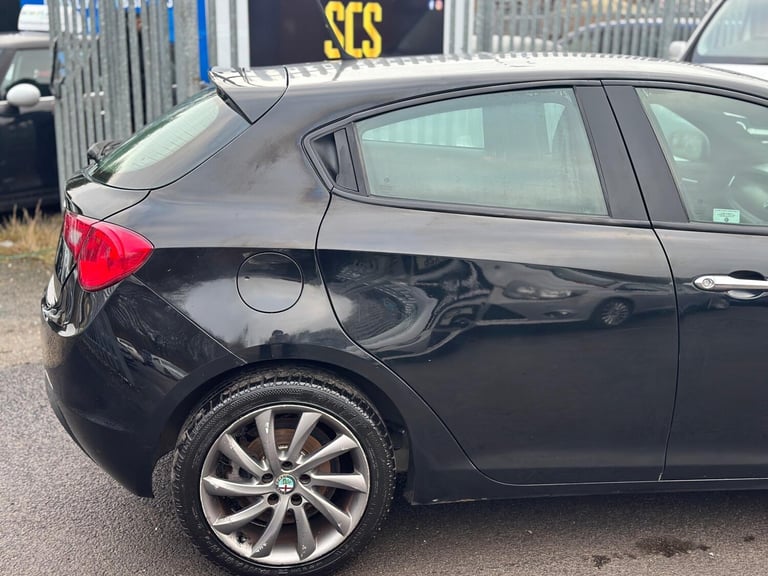 2014 Alfa Romeo Giulietta 1.6 JTDM-2 Collezione 5dr HATCHBACK DIESEL Manual