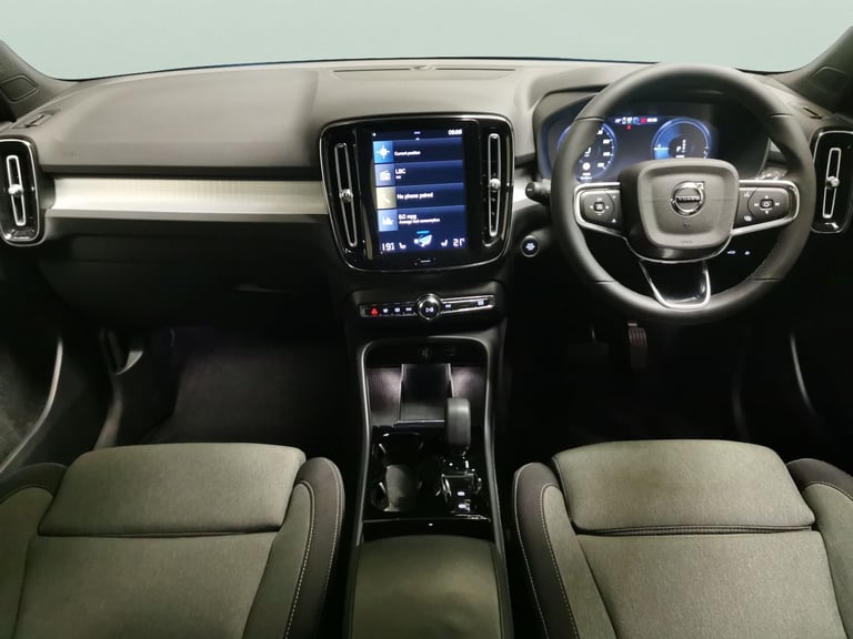 2022 Volvo XC40 1.5h T4 Recharge 10.7kWh Plus SUV 5dr Petrol Plug-in Hybrid Auto Euro 6 (s/ Suv P...