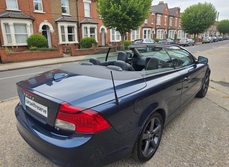 2010 Volvo C70 T5 SE Lux 2dr Geartronic CONVERTIBLE Petrol Automatic
