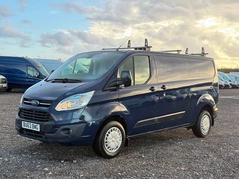 2013 Ford Transit Custom 2.2 TDCi 330 Trend Panel Van 5dr Diesel Manual L2 H1 (197 g/km, 123 bhp)...
