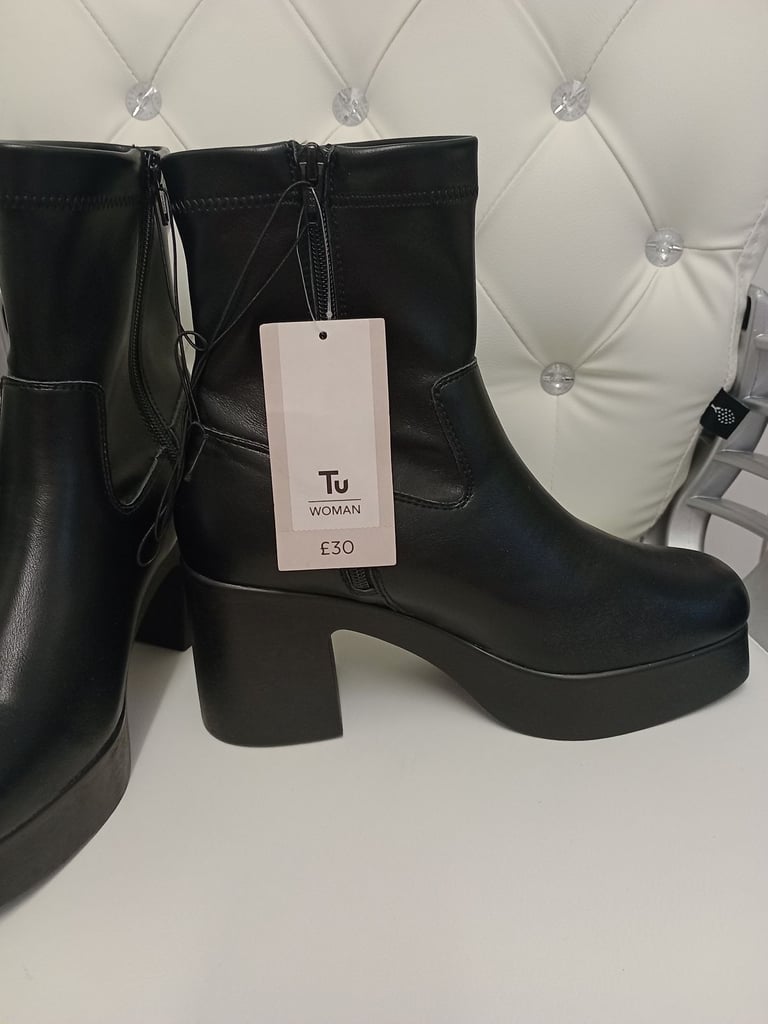 image for TU WOMENS BOOTS SIZE 6 (NEW)