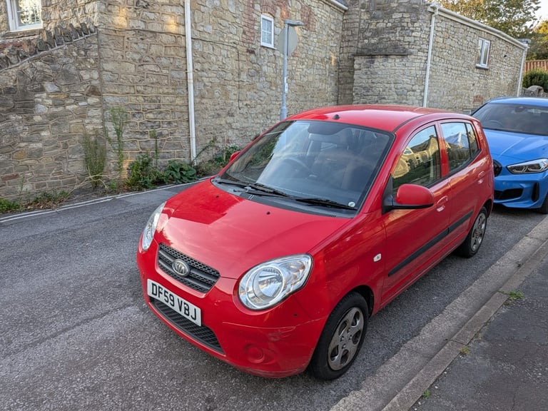 image for Red Kia PICANTO Strike, Hatchback, 2010, Manual, 1086 (cc), 5 doors