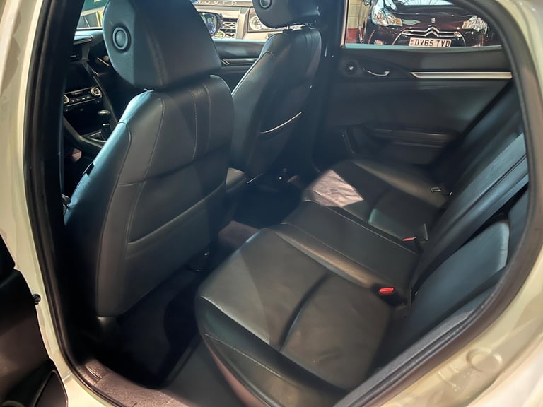 2017 Honda Civic 1.0 VTEC Turbo EX Euro 6 (s/s) 5dr HATCHBACK Petrol Manual