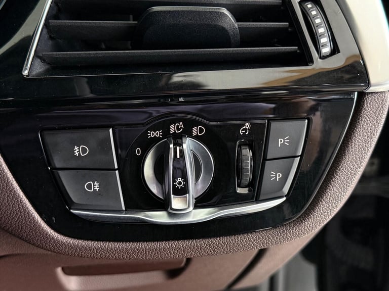 2019 BMW 5 Series 3.0 540i M Sport Auto xDrive Euro 6 (s/s) 4dr SALOON Petrol Automatic