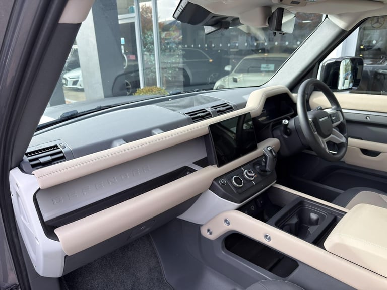 2024 Land Rover Defender 110 2.0 P400e 15.4kWh X-Dynamic HSE SUV 5dr Petrol Plug-in Hybrid Auto 4...