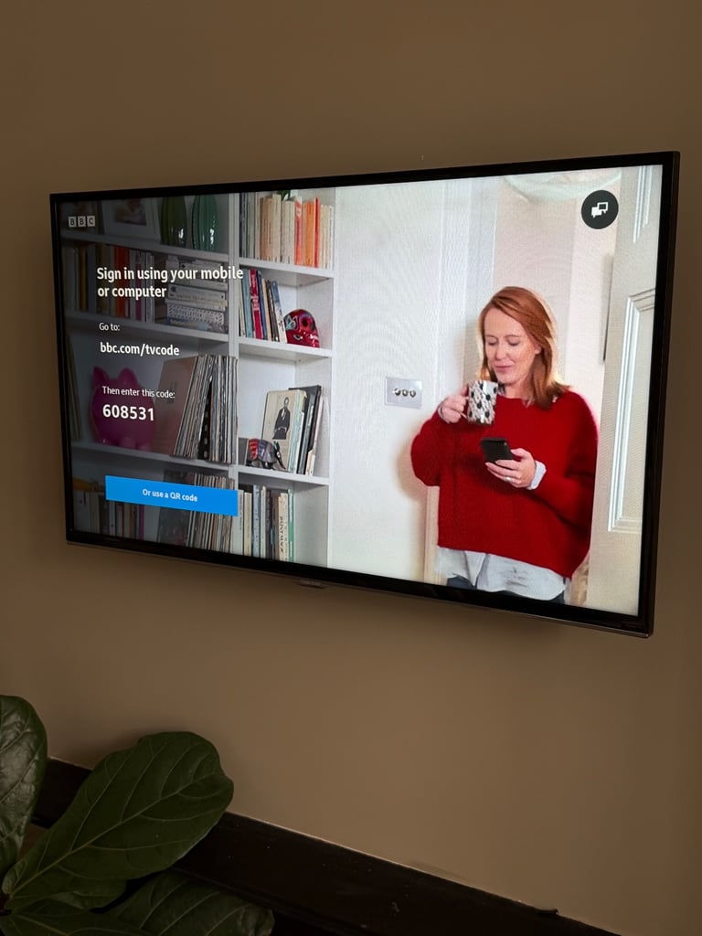 image for Samsung 32” TV 