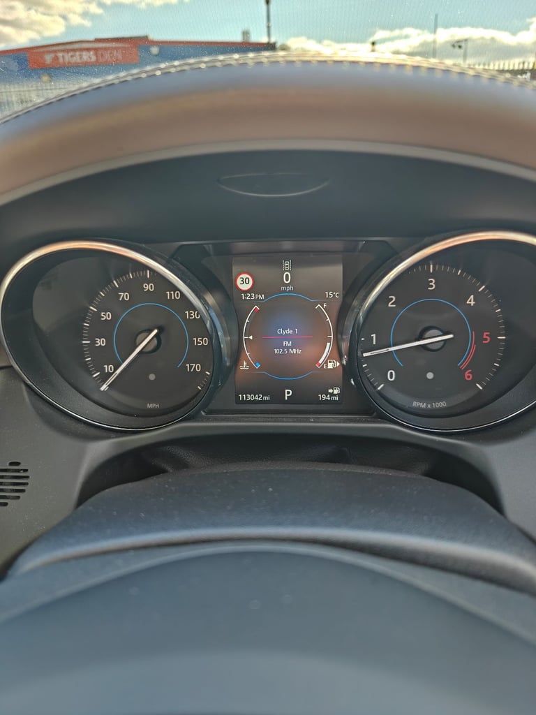 Jaguar XF 2016