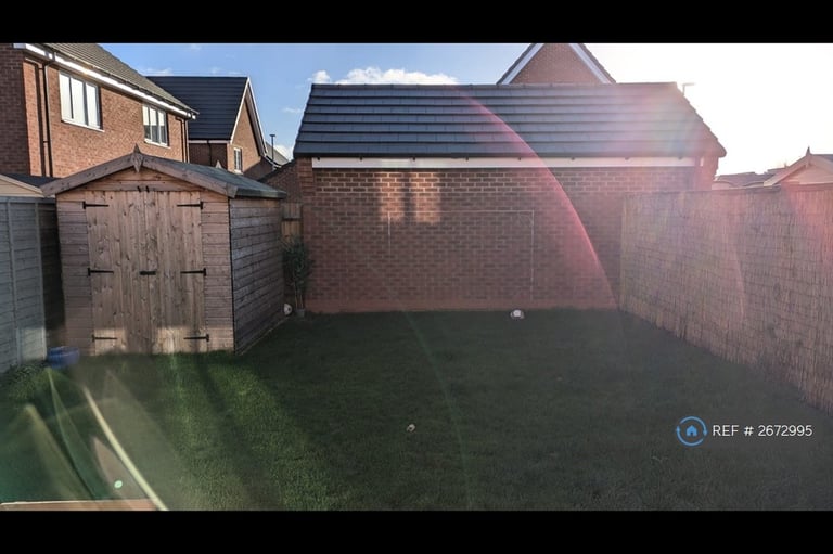 3 bedroom house in Hazel Drive, Penkridge, Stafford, ST19 (3 bed) (#2672995)