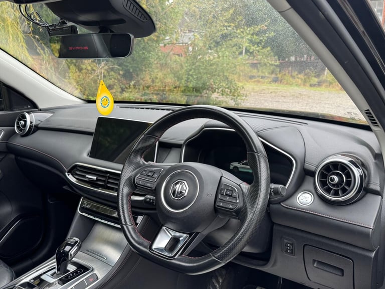 2021 MG MG HS 1.5 T-GDI 16.6kWh Exclusive Auto Euro 6 (s/s) 5dr ESTATE Petrol/Electric Hybrid Aut...
