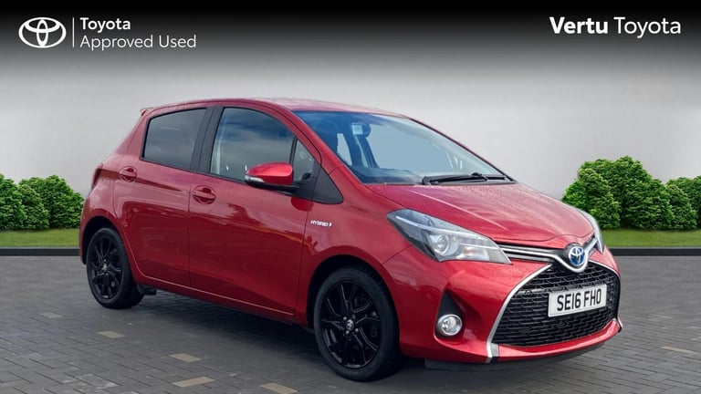 2016 Toyota Yaris 1.5 Hybrid Design 5dr CVT HATCHBACK PETROL/ELECTRIC Automatic
