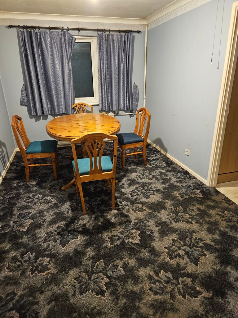Double room available for rent in Stevenage Sg1 £200 pw