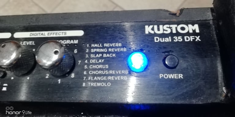 Kustom Guitar Amp, dual 35 DFX