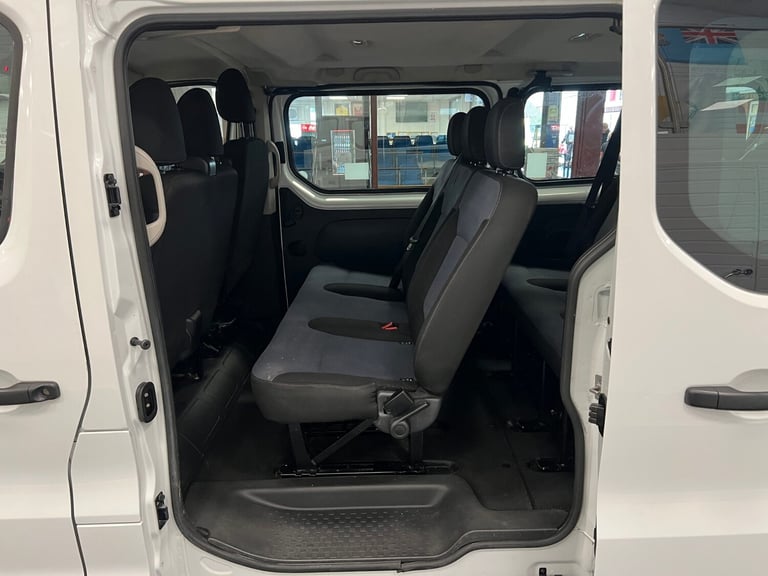 2018 Vauxhall Vivaro L2 1.6CDTI 120PS 9 SEAT LWB MINIBUS (EURO 6) MPV Diesel Manual