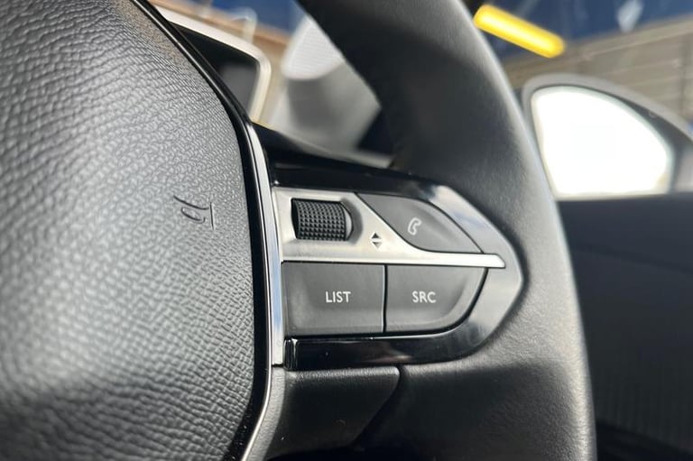 2023 Peugeot 208 1.2 PureTech 100 Allure Premium + 5dr HATCHBACK PETROL Manual