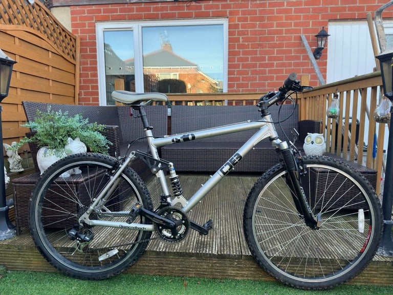Diamondback S10 Full Suspension Mountain Bike