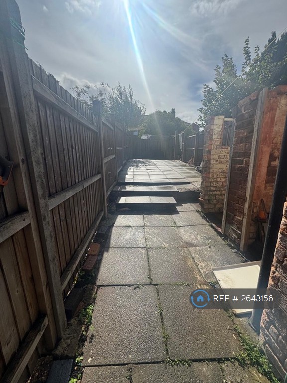 2 bedroom house in Ashbourne Road, Birmingham, B16 (2 bed) (#2643156)