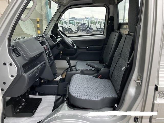 Suzuki carry mini pick up 650cc auto 4wd japanese import delivery miles 2025