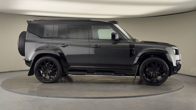 2024 Land Rover Defender 110 3.0 D250 MHEV X-Dynamic HSE SUV 5dr Diesel Auto 4WD Euro 6 (s/s) (25...