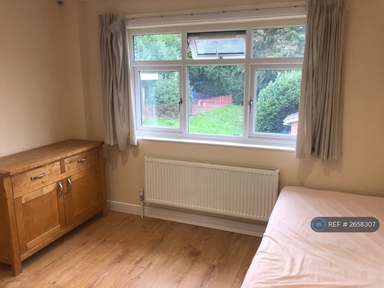 1 bedroom in Marley Walk, London, NW2 (#2658307)