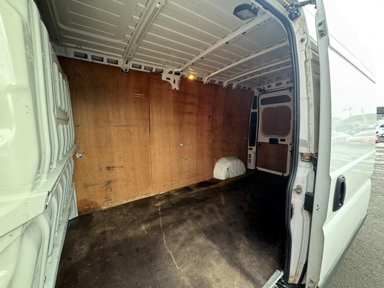 2016 Peugeot Boxer 2.0 BlueHDi H2 Van 130ps PANEL VAN DIESEL Manual