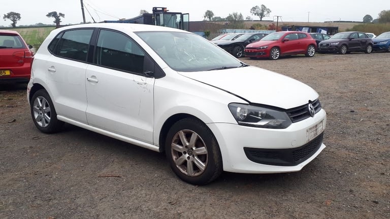Volkswagen Polo 1.2 Petrol Breaking For Parts