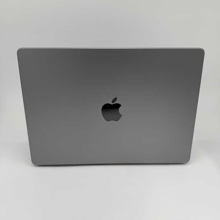 Apple Macbook M2 Pro 16GB 512SSD 26 CYCLES 