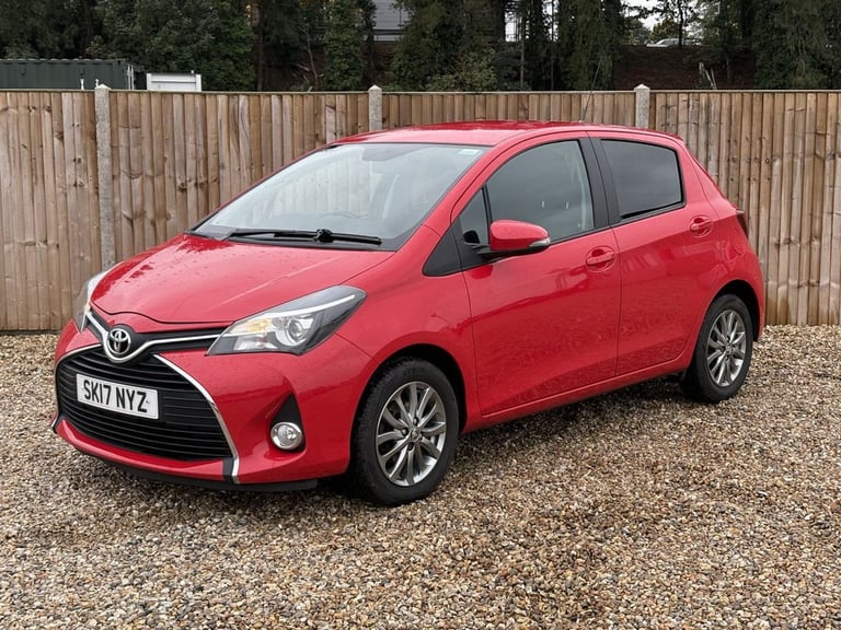 image for 2017 Toyota Yaris 1.33 Dual VVT-i Icon Hatchback 5dr Petrol Manual Euro 6 (99 ps) Hatchback Petro...