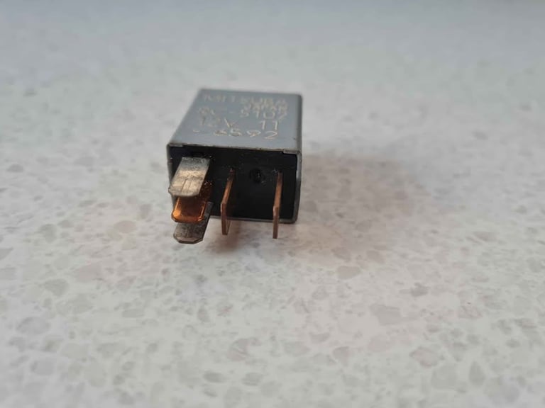 Honda Acura Subaru 5-Pin Multi Use Silver Relay RC5102 RC-5102 Mitsuba Tasted