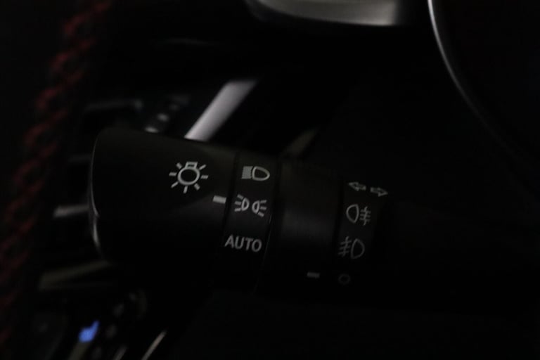 2022 Toyota C-HR 1.8 VVT-h GR SPORT CVT Euro 6 (s/s) 5dr HATCHBACK Petrol/Electric Hybrid Automatic