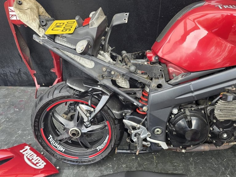 TRIUMPH SPRINT ST 1050 PROJECT BIKE HPI CLEAR 