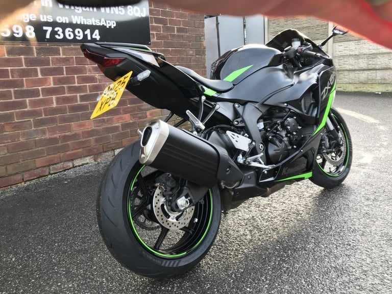 Kawasaki Ninja ZX636 25reg 300 miles only as brand fire NW