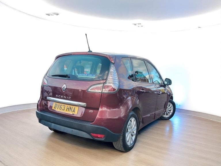 2013 Renault Scenic 1.6 dCi Dynamique TomTom Euro 5 (s/s) 5dr Diesel