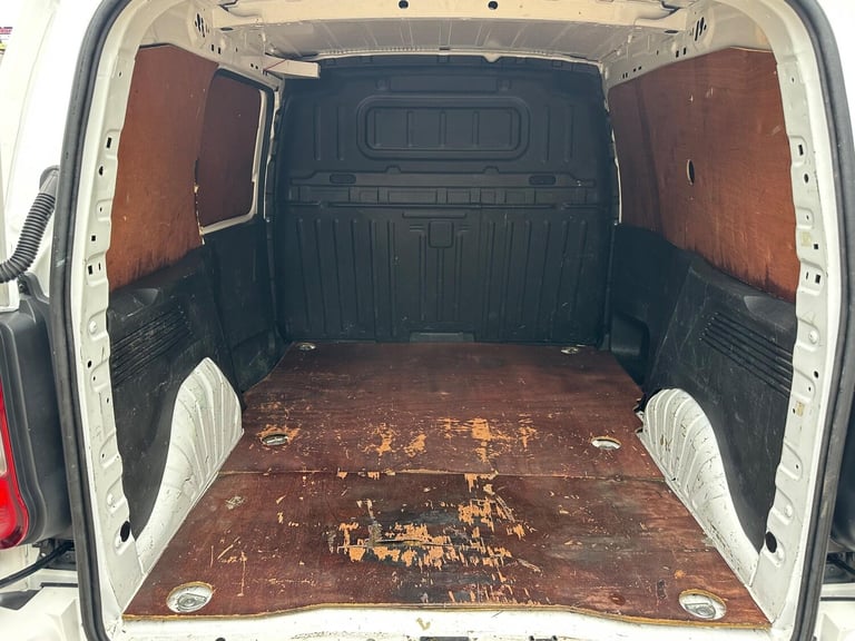 2020 Vauxhall Combo 1.5 Turbo D 2000 Sportive L1 H1 Euro 6 (s/s) 4dr PANEL VAN Diesel Manual