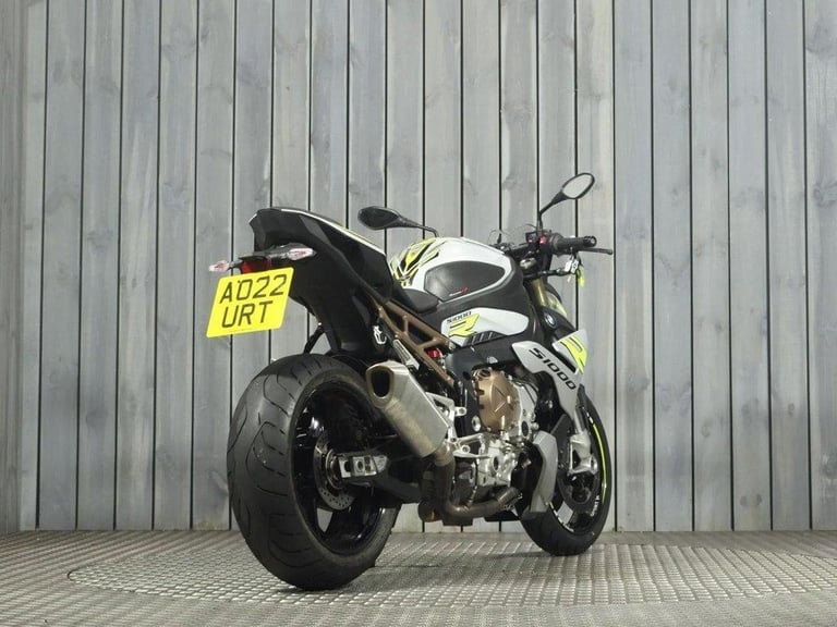 2022 22 BMW S 1000 R