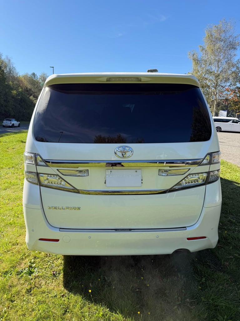 2012 TOYOTA VELLFIRE, WHITE,Golden Eyes 2, 2.4ltr. 7 Seater, Twin Sun roofs, 