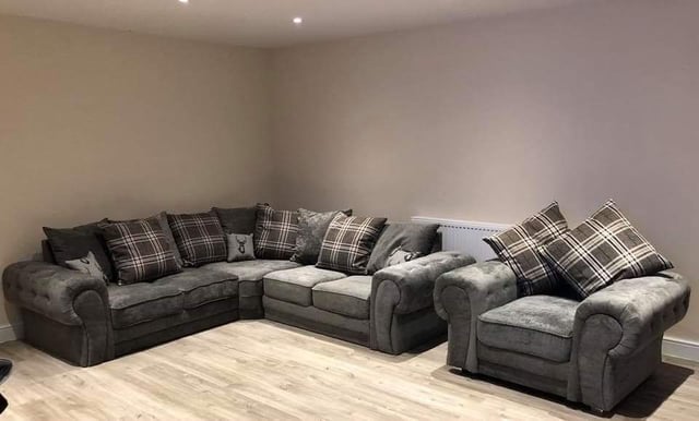 Five seater Corner fabric sofa set in Liverpool City Centre
