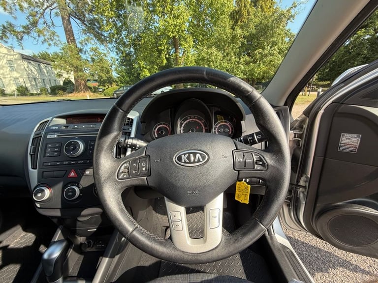 2012 Kia Ceed 1.6 CRDi 2 Sports Wagon 5dr Diesel Auto Euro 5 (113 bhp) Estate Diesel Automatic