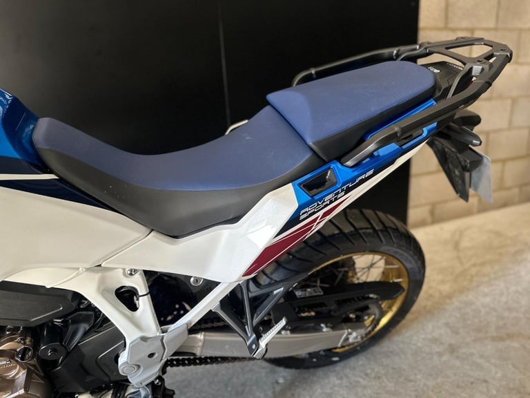 STUNNING LOW MILEAGE 2023/73 HONDA CRF1100 AFRICA TWIN DCT ADVENTURE SPORT 