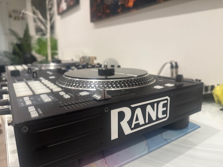 RANE ONE Contoller  MK1 SERATO  