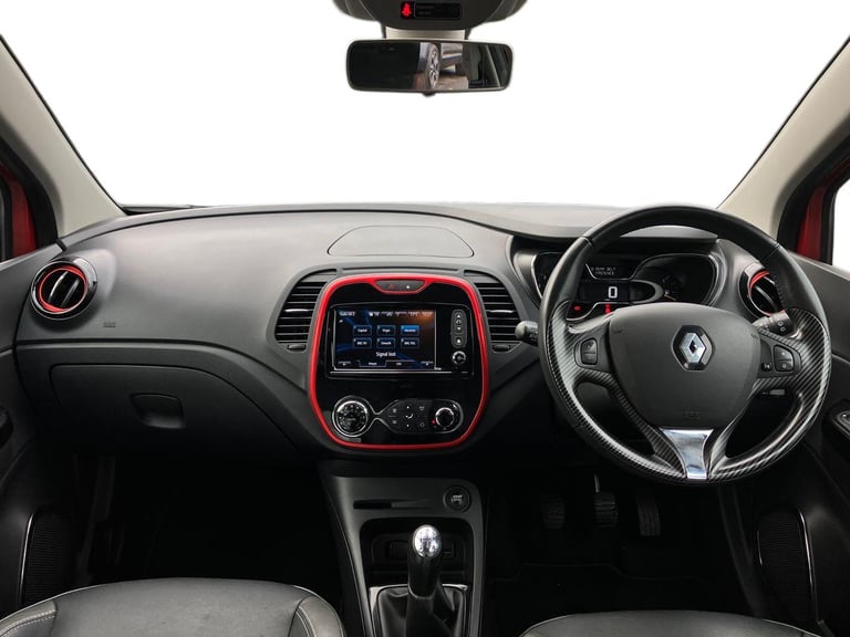 2016 Renault Captur 1.5 dCi 90 Signature Nav 5dr Hatchback DIESEL Manual