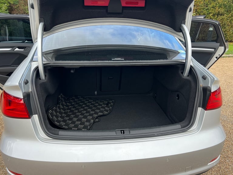 2025 Audi A3 1.4 TFSi Automatic 21000 Miles. 4dr Saloon . Low Mileage . CLEAN . Saloon Petrol Aut...