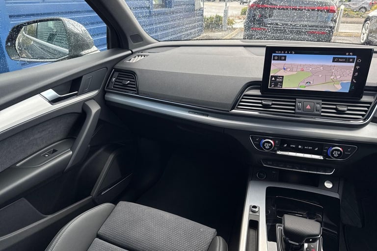  Audi Q5 2.0 TFSIe 50 S line SUV 5dr Petrol Plug-in Hybrid S Tronic quattro Euro 6 ( Petrol/Elect...