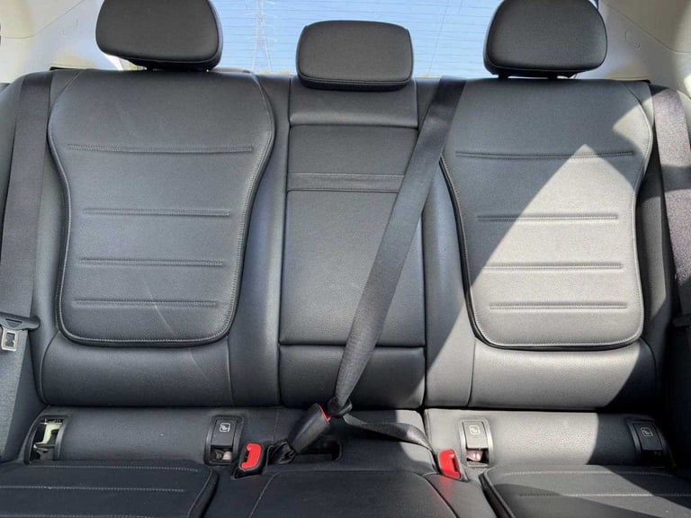 2022 Mercedes-Benz C Class C200 Sport 4dr 9G-Tronic Saloon Petrol Automatic