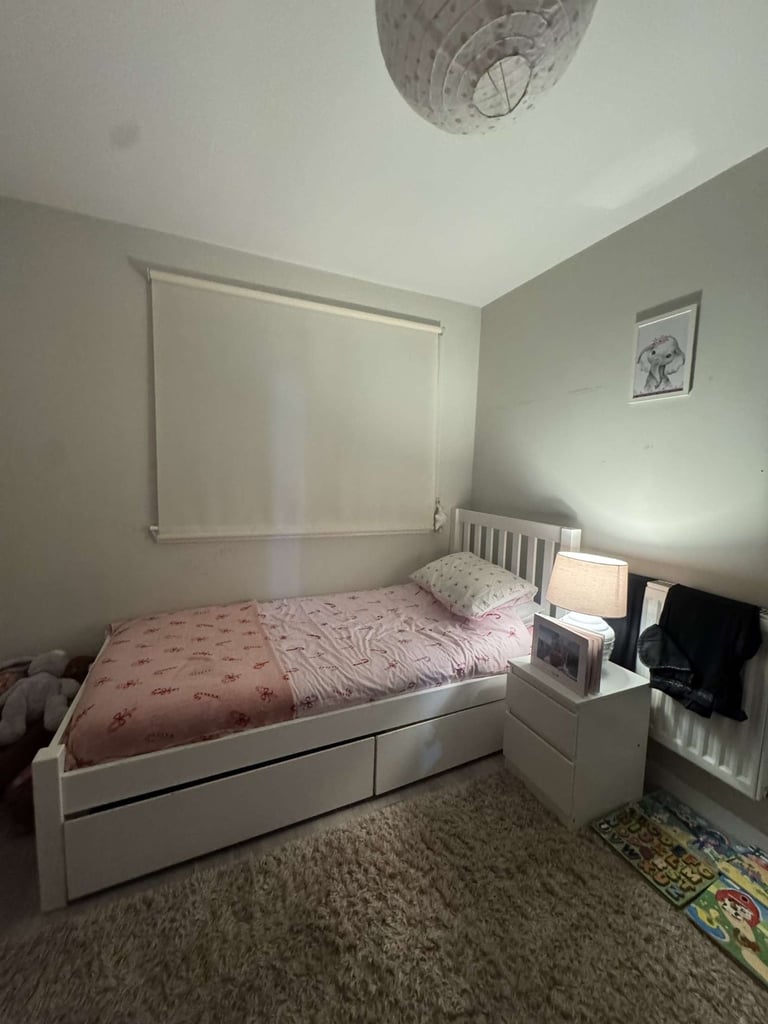 image for Bedroom furniture set