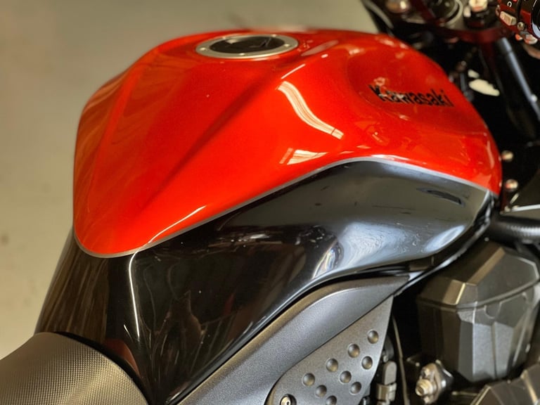 Kawasaki Z1000 ABS 2009 Lots of extras!