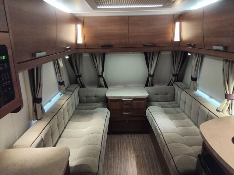 2013 Elddis invinity 482 2 berth caravan 