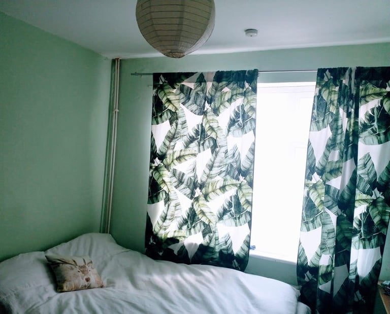 PRICE DROP!! SHORT LET: BEAUTIFULLY PRESENTED 1-BED FLAT (EALING) 