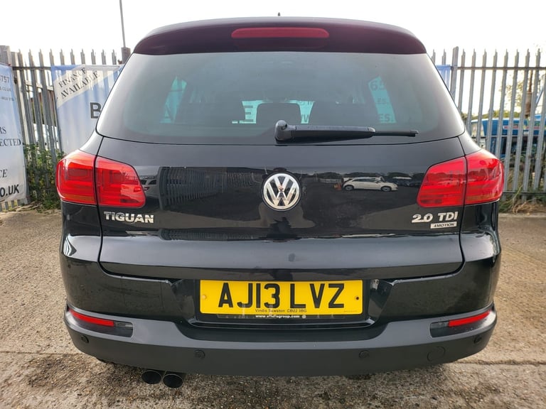2013 Volkswagen Tiguan 2.0 TDi BlueMotion Tech SE 5dr DSG ESTATE Diesel Automatic